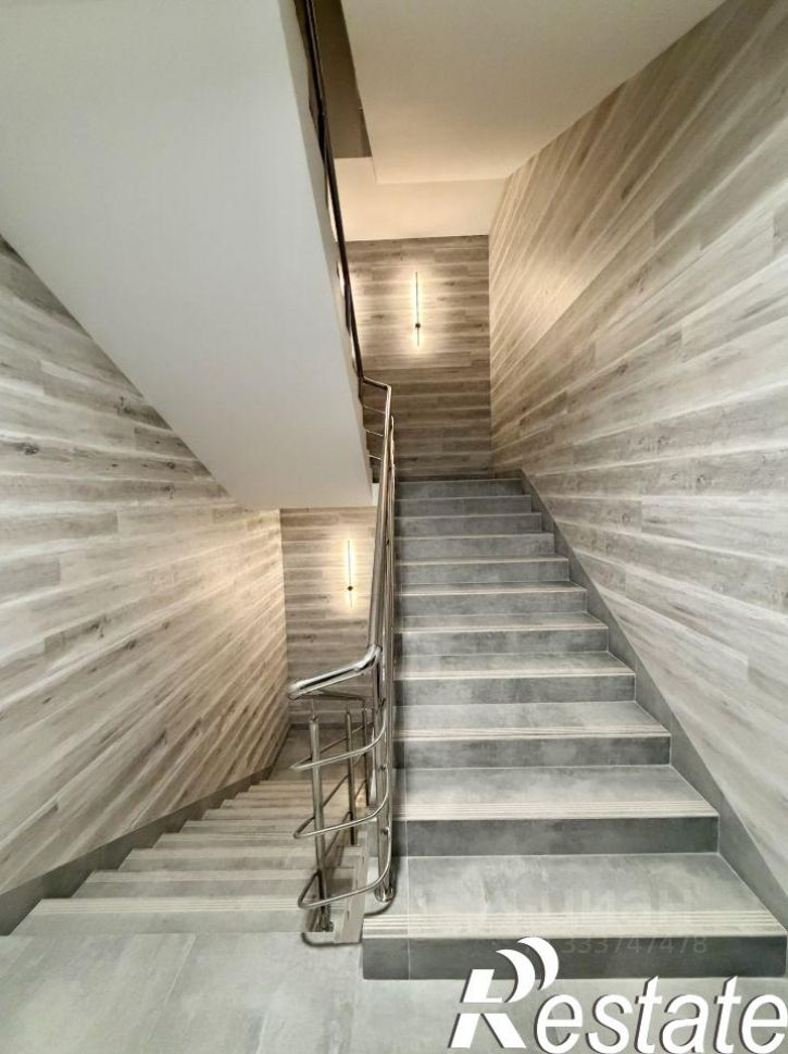 2-комн квартира Учительская улица, 10,  д. 10