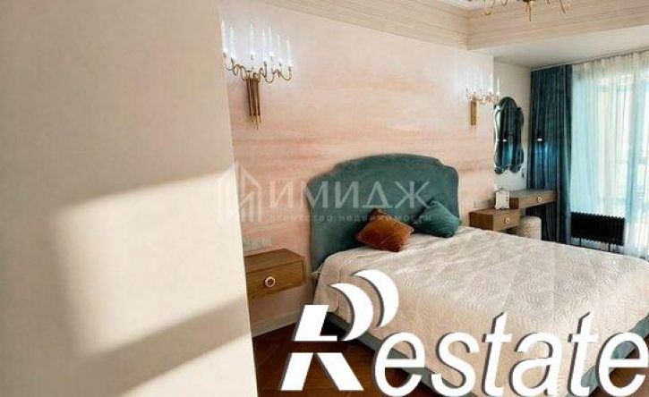 3-комн квартира улица Войкова, 21,  д. 21