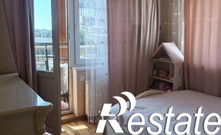 4-комн квартира Демократическая улица, 43,  д. 43