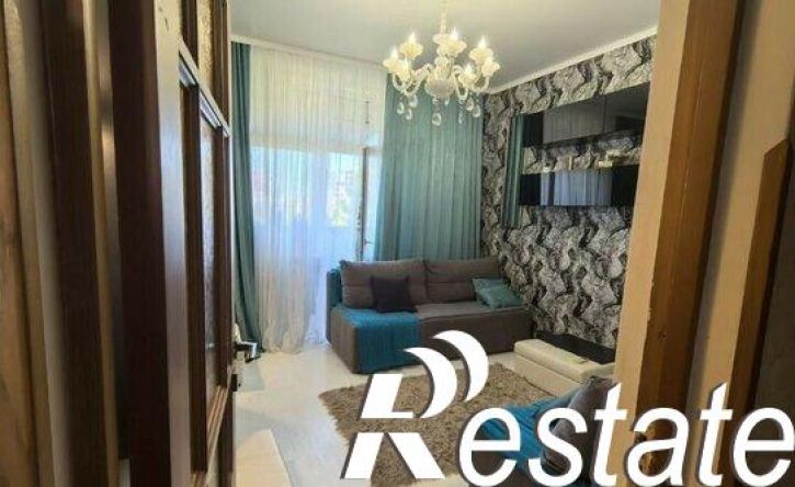 2-комн квартира Параллельная улица, 24,  д. 24