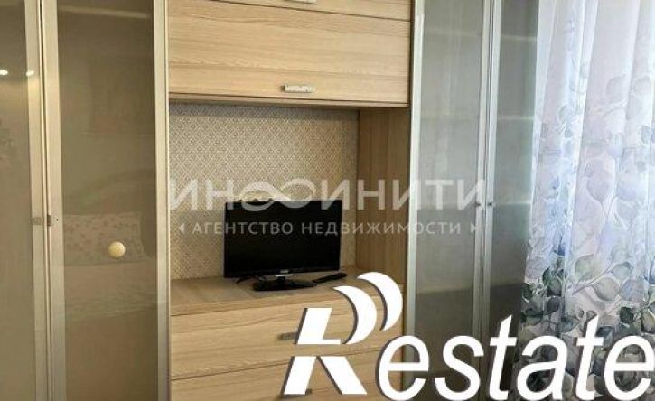 2-комн квартира улица Единство, 1А,  д. 1А