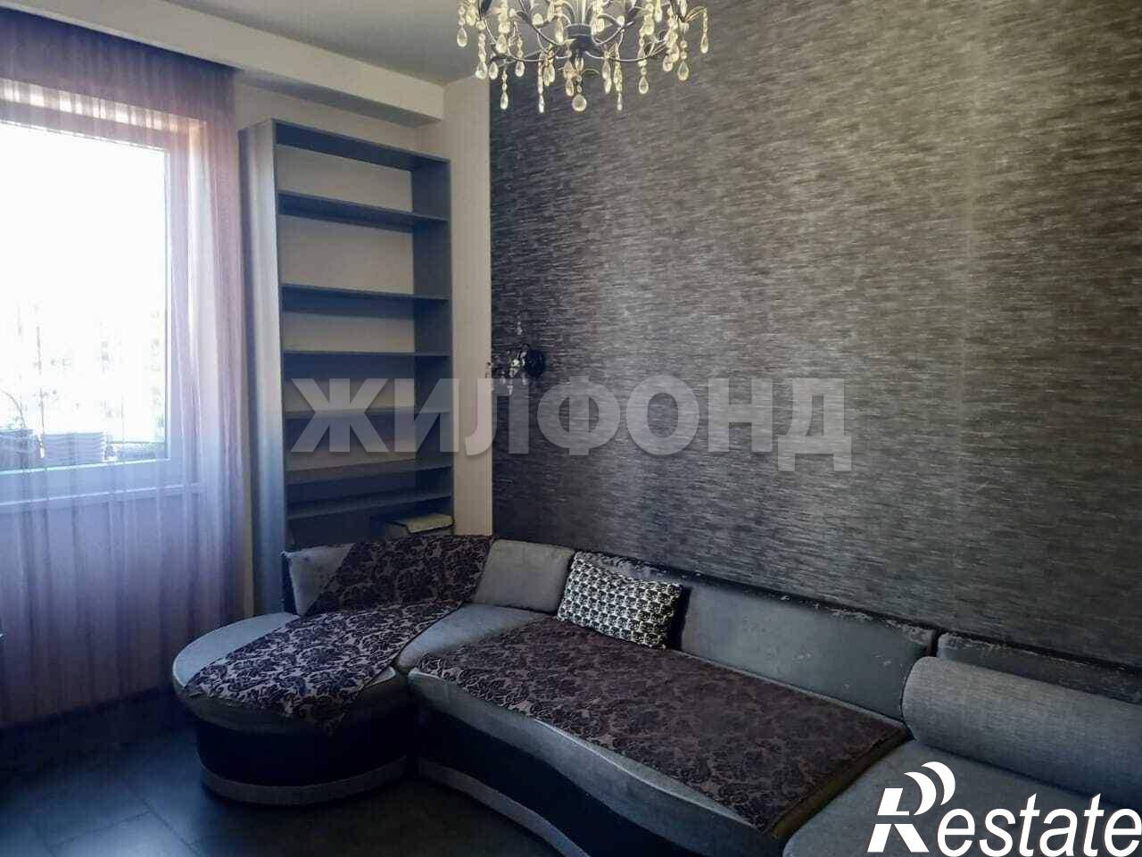 Купить квартиру за 9 000 000 рублей на Макаренко улица, д.34/18