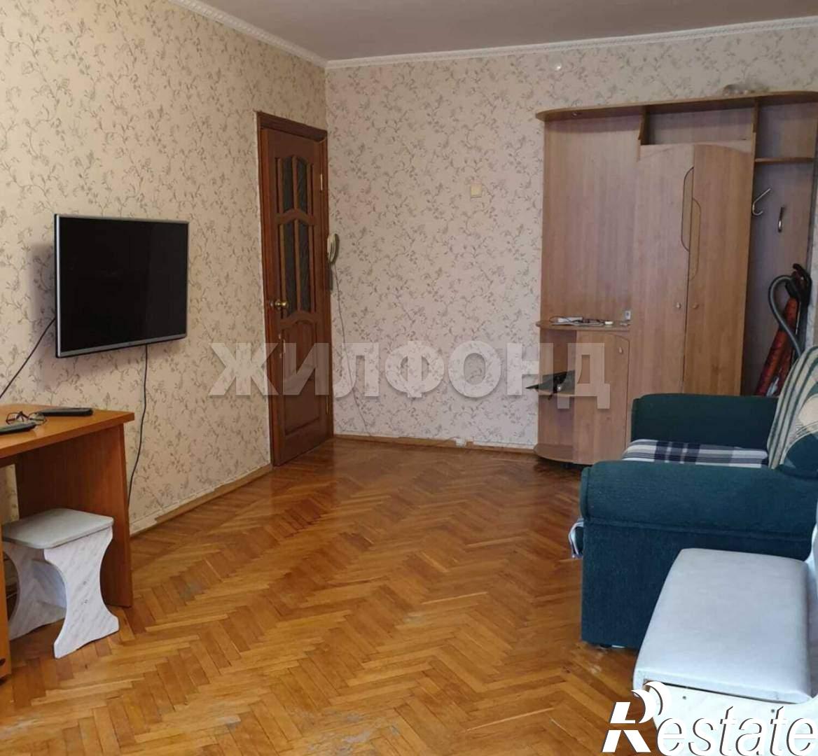 Купить квартиру за 18 500 000 рублей на Роз улица, д.54
