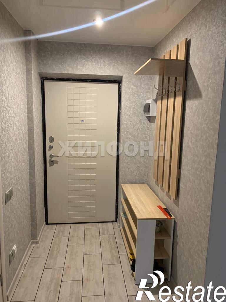 Купить квартиру за 11 700 000 рублей на Тепличная улица, д.83