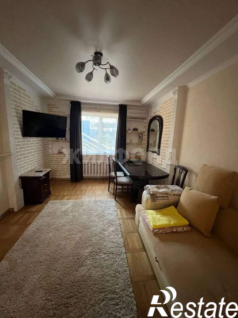 Купить квартиру за 18 500 000 рублей на Есауленко улица, д.4к3