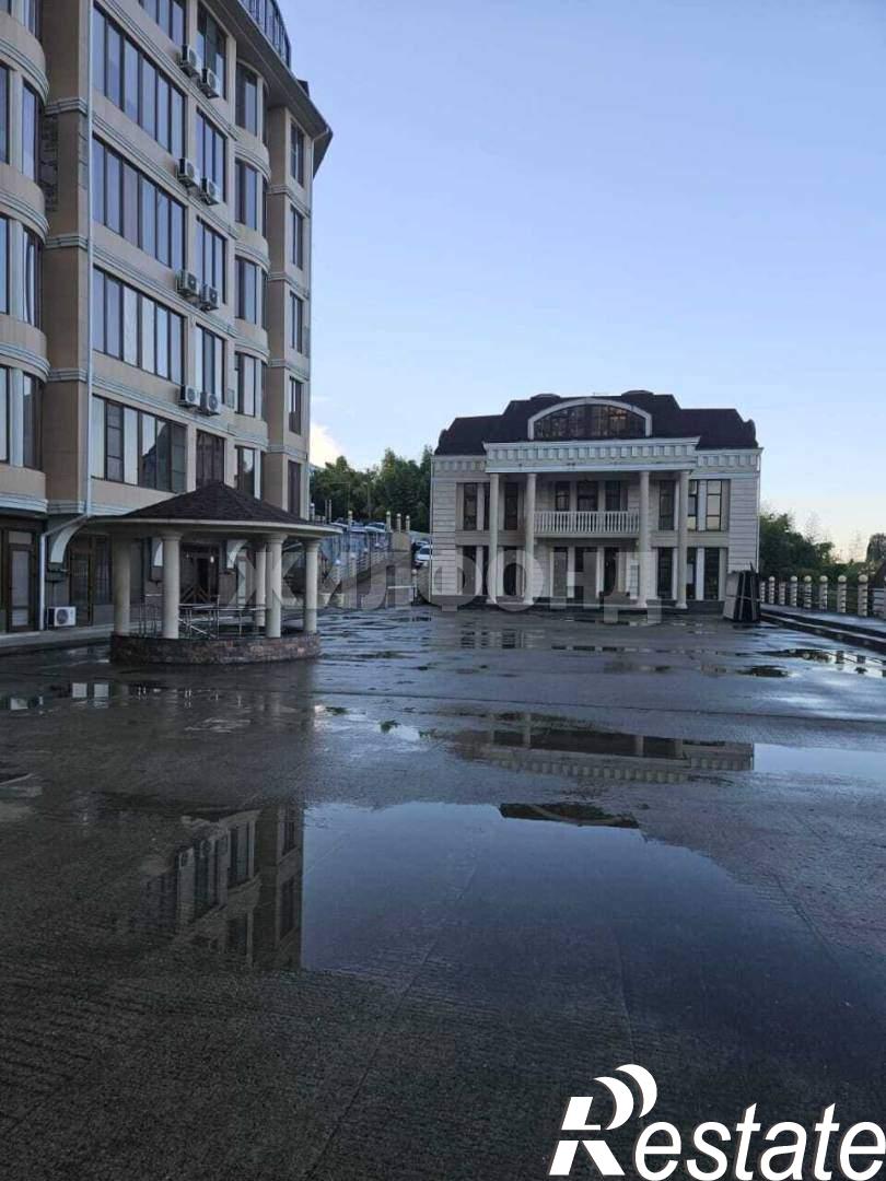 Купить квартиру за 11 000 000 рублей на Лысая гора улица, д.23/1