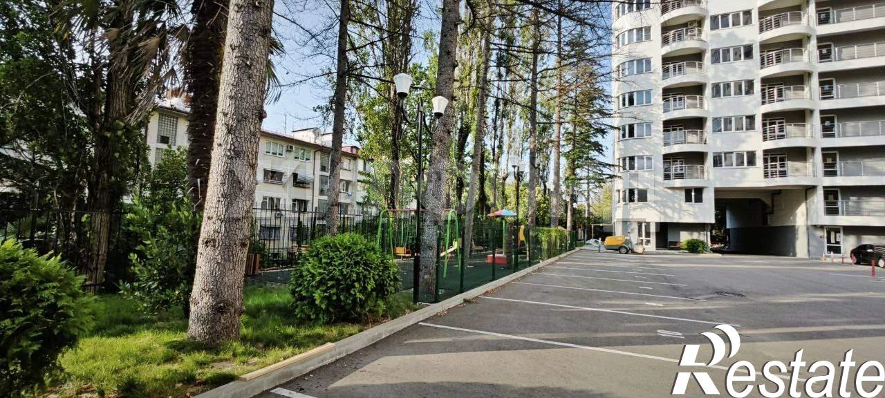 Купить квартиру за 14 990 000 рублей на Туапсинская улица, д.19