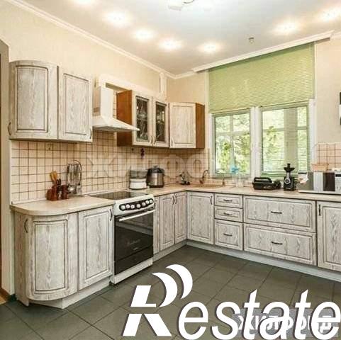 Купить дачу, дом, коттедж за 28 000 000 рублей на Фундучная улица