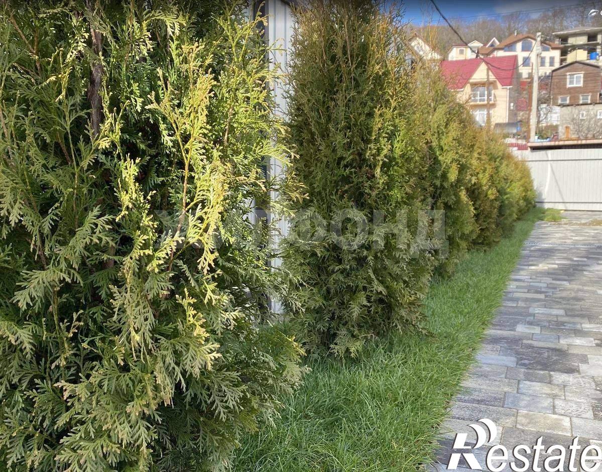 Купить дачу, дом, коттедж за 26 000 000 рублей на Мичурина улица