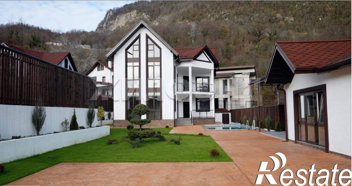 Купить дачу, дом, коттедж за 70 000 000 рублей на Скальная улица