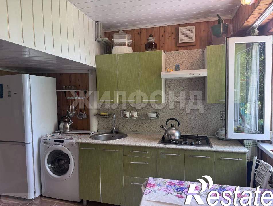 Купить дачу, дом, коттедж за 11 000 000 рублей на Дачная улица