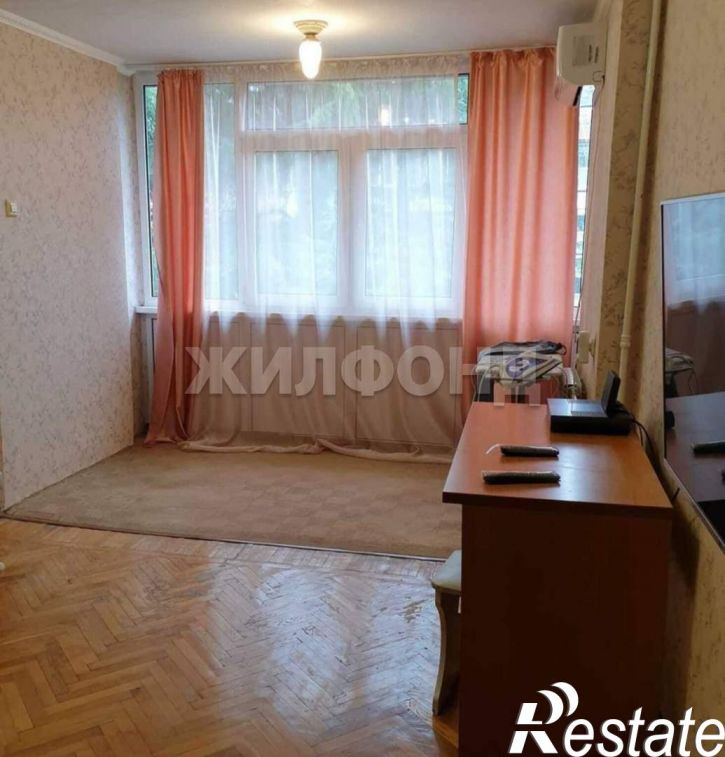 2-комн квартира Роз улица, д.54