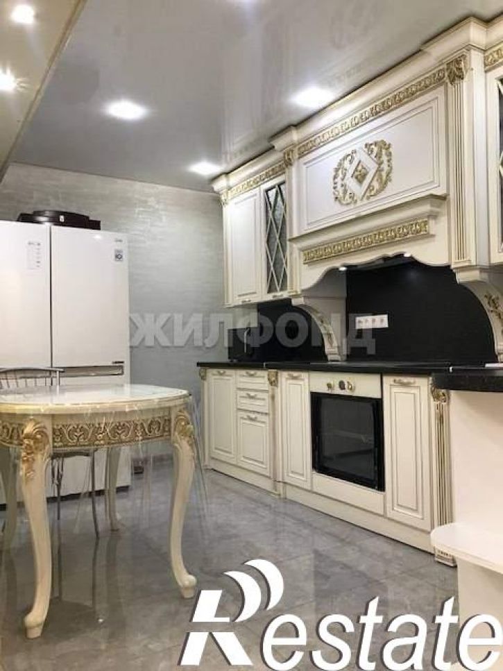 2-комн квартира Тепличная улица, д.83/1