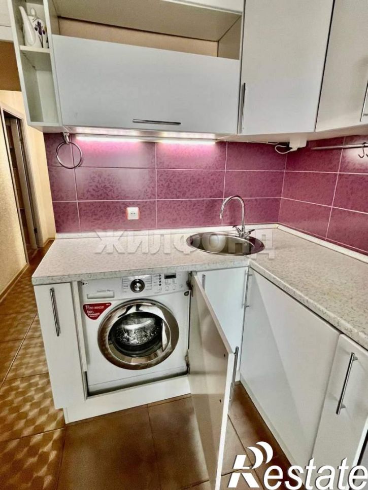 2-комн квартира Дмитриевой улица, д.36