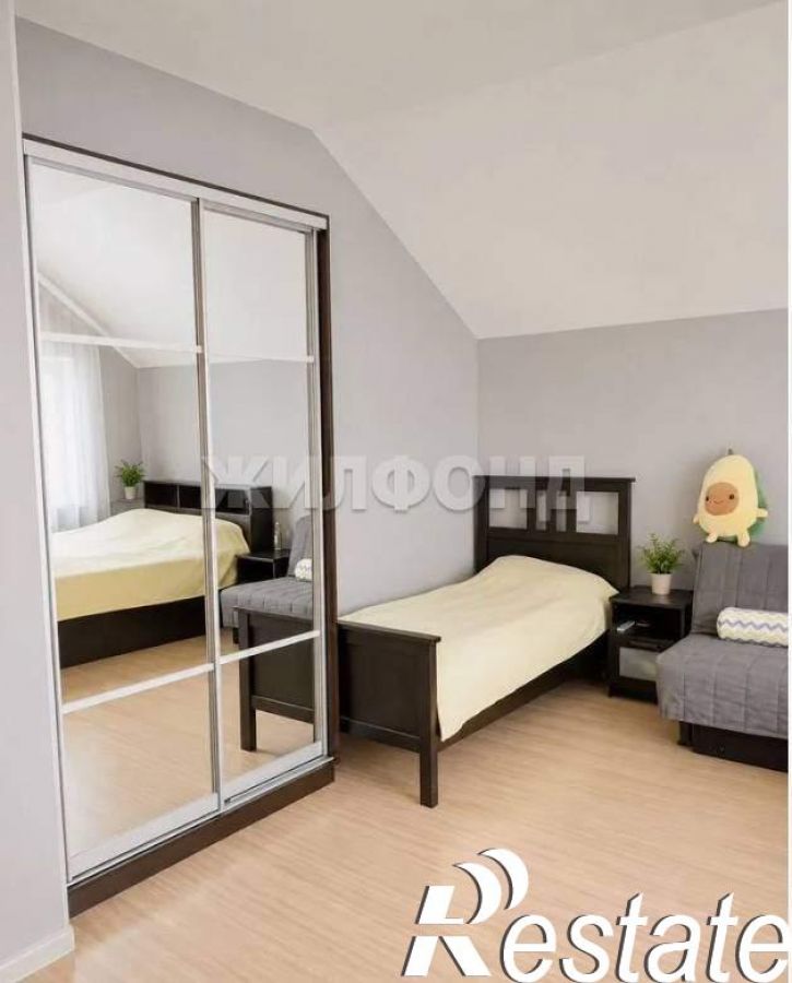 3-комн квартира Крупской улица, д.32