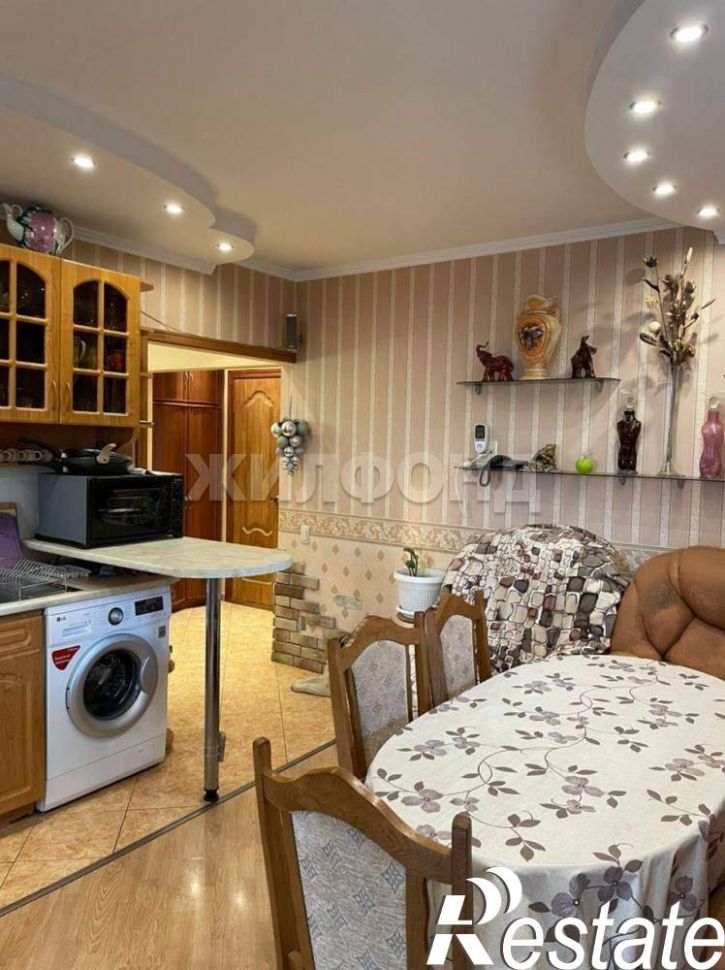 3-комн квартира Пирогова улица, д.18