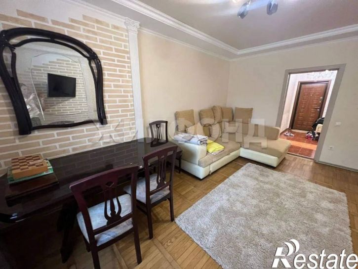 3-комн квартира Есауленко улица, д.4к3