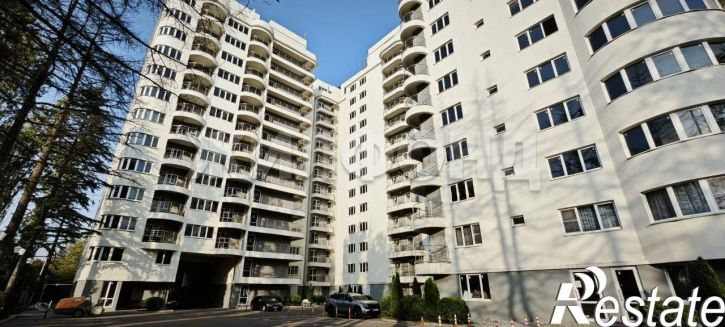 3-комн квартира Туапсинская улица, д.19