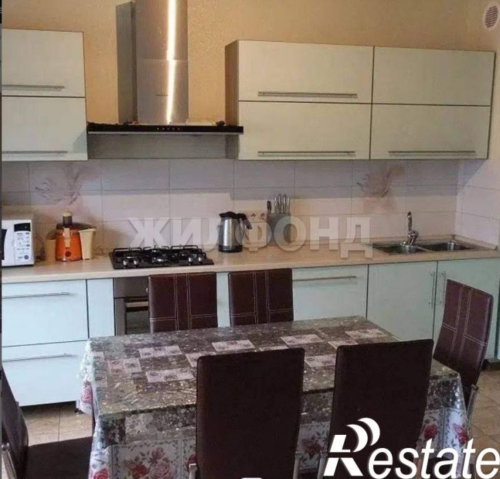3-комн квартира Юртовский переулок, д.32
