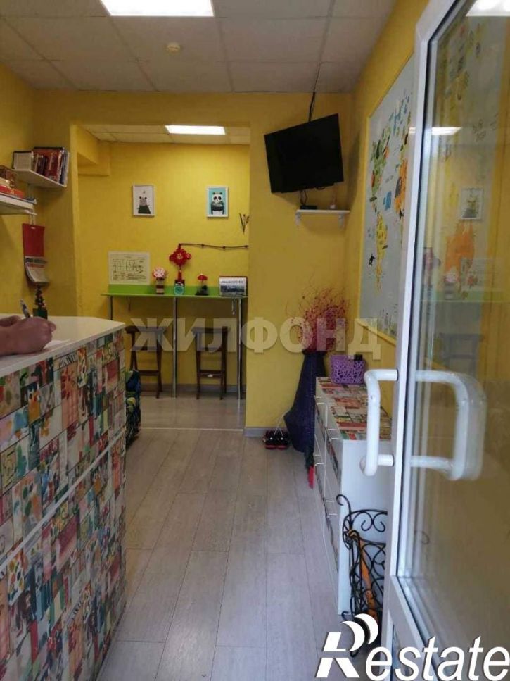 6-комн квартира Островского улица, д.71