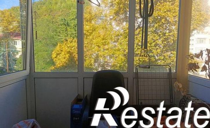 3-комн квартира улица Лазарева, 80,  д. 80