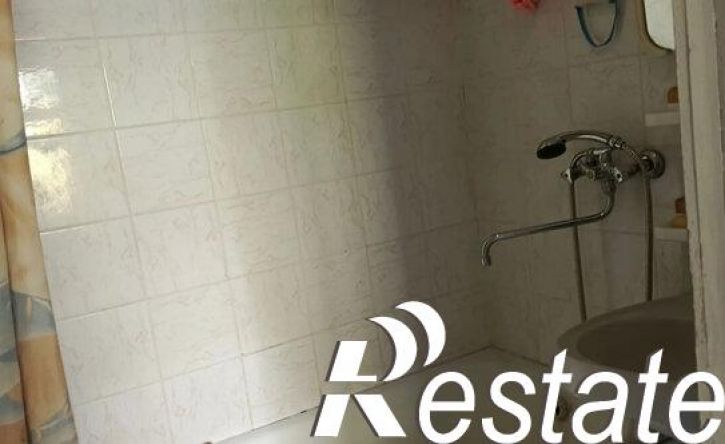 3-комн квартира улица Лазарева, 80,  д. 80
