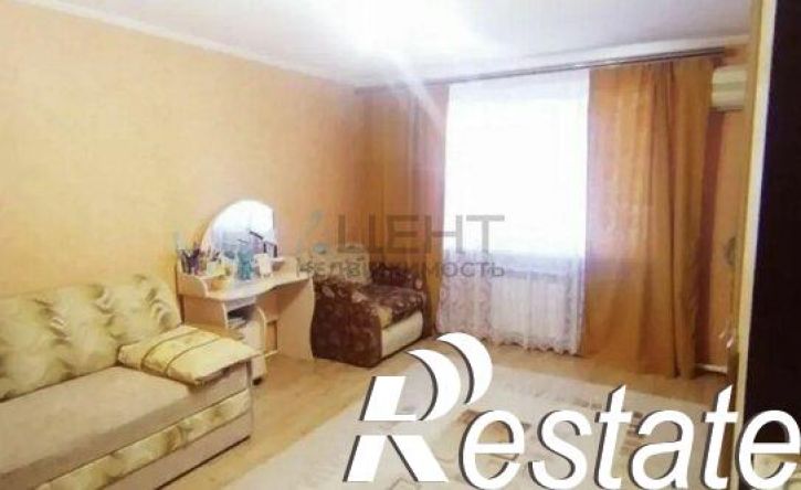 2-комн квартира улица Лазарева, 42,  д. 42