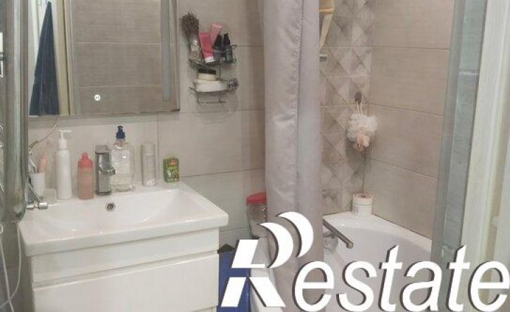 3-комн квартира улица Дмитриевой, 30,  д. 30