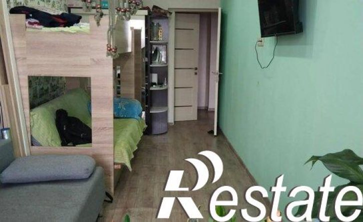 3-комн квартира улица Дмитриевой, 30,  д. 30