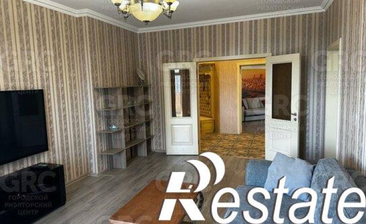 3-комн квартира улица Роз, 52,  д. 52