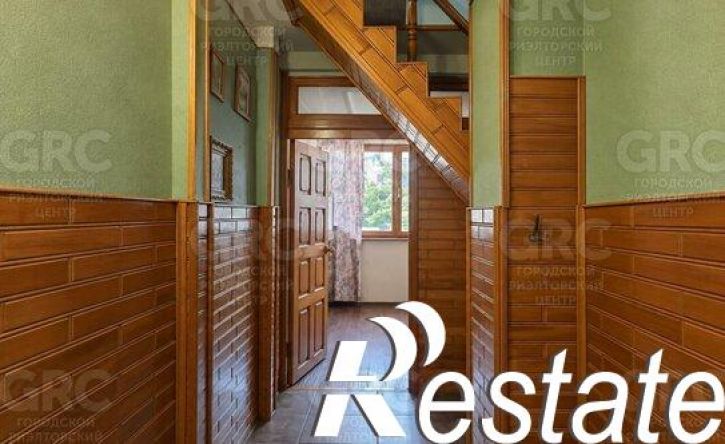 5-комн квартира улица Гагарина, 60,  д. 60