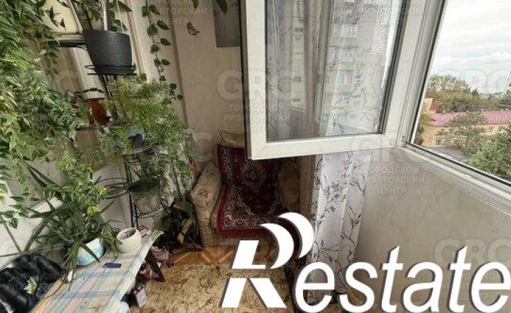 3-комн квартира улица Пирогова, 16,  д. 16