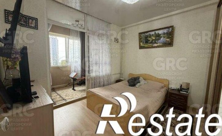 3-комн квартира улица Пирогова, 16,  д. 16
