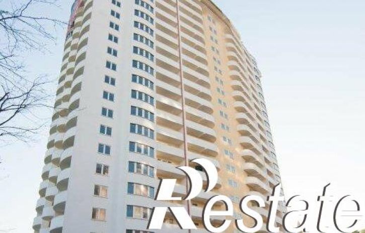 2-комн квартира улица Есауленко, 1Б,  д. 1Б