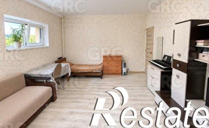2-комн квартира улица Глазунова, 1,  д. 1